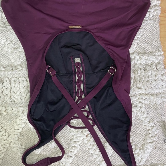 michael kors one piece swim plunging v neck - Picture 5 of 6